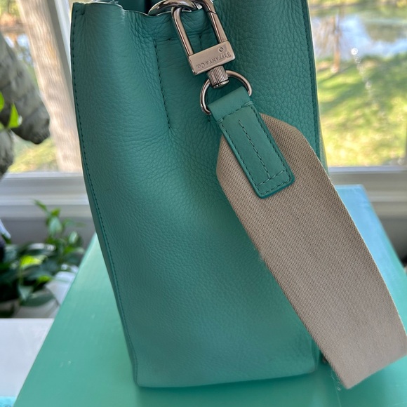 SOLD🎉Tiffany & Co Tote Handbag - Picture 6 of 9